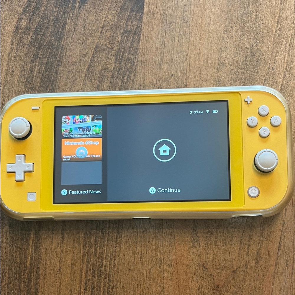 Nintendo Switch Lite - Bright Yellow